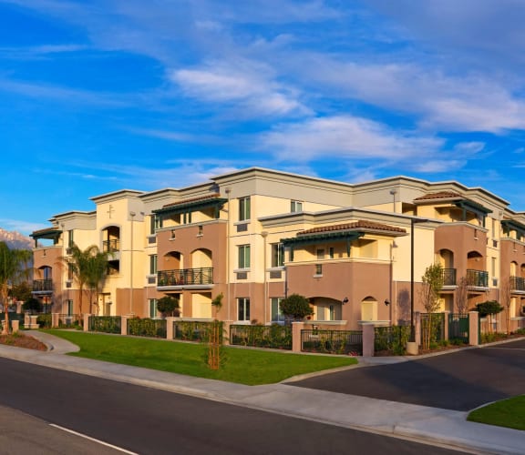 Vista de La Sierra Sister Properties